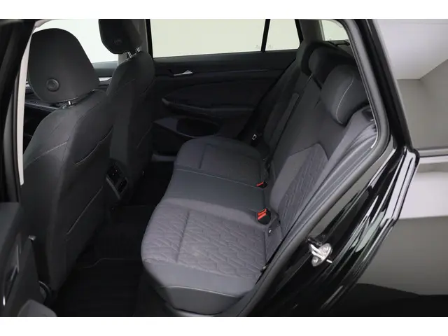 Volkswagen Golf 1.5TSI/116PK Life Edition 2024 Benzine 19