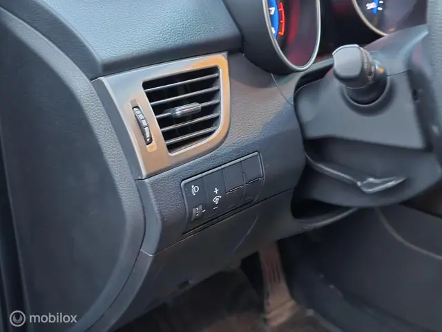 Hyundai i30 1.4✅️Airco✅️Apk✅️ 2013 Benzine 19