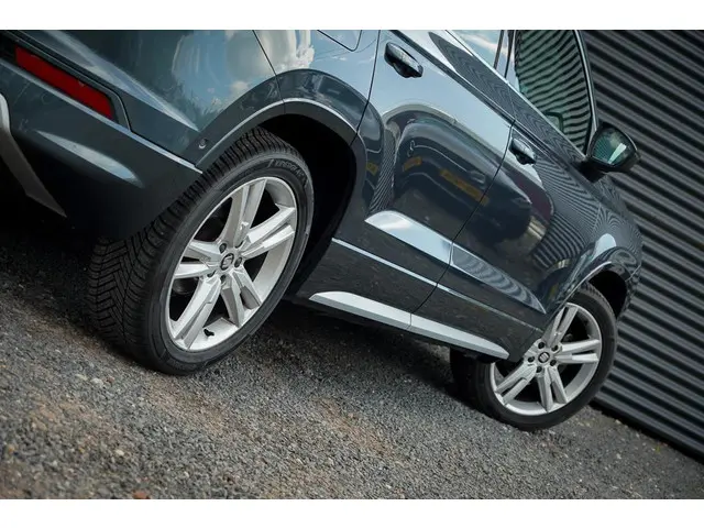 SEAT Ateca 1.5 TSI FR Business Intense 2019 Benzine 21