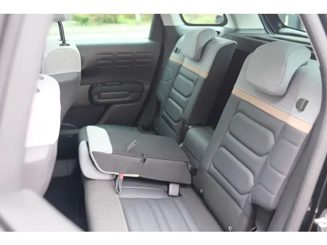 Citroën C3 Aircross PT 110 MAX 2024 Benzine 24