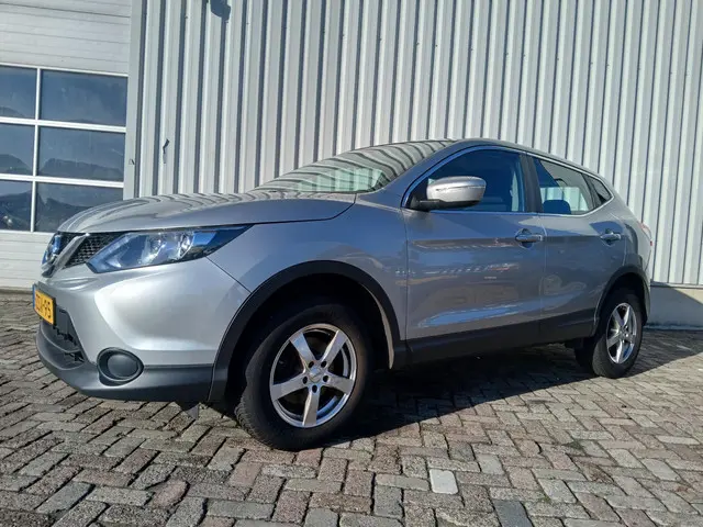 Nissan QASHQAI 1.2 Visia Motor Schade!! 2014 Benzine 2