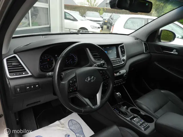 Hyundai Tucson 1.6 T-GDi 4WD Full Optie's 2015 Benzine 15