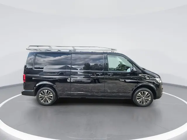 Volkswagen Transporter 2.0 TDI L2H1 28 2021 Diesel 9