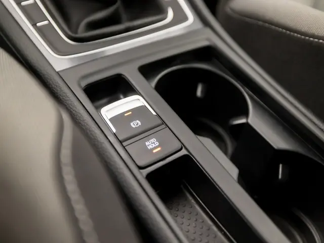 Volkswagen Golf 1.4 TSI Highline R Sport 2017 Benzine 26