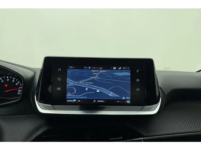 Peugeot 208 1.2 PureTech Blue Lease Active 2021 Benzine 22