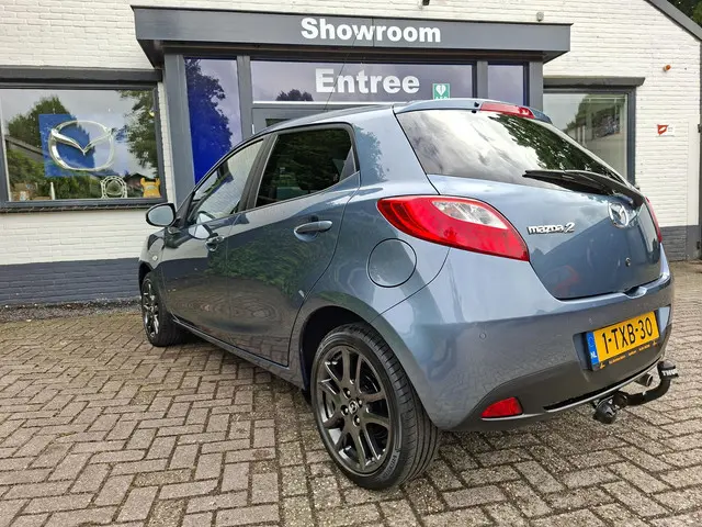Mazda 2 1.3 Silver Edition 2014 Benzine 6