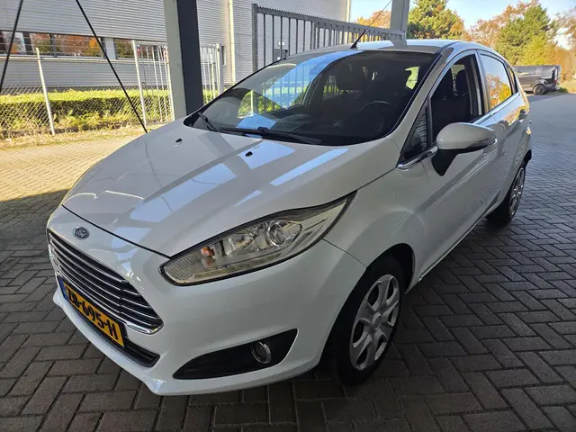 Ford Fiesta 1.0 Titanium 2013 Benzine 9