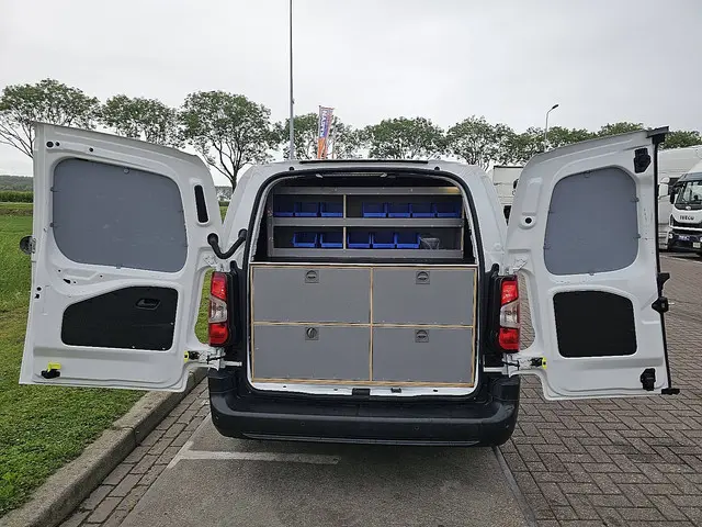 Opel Combo 1.5 2020 Diesel 12