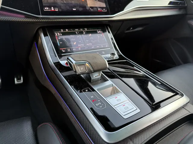 Audi RSQ8 Quattro 2021 Benzine 21