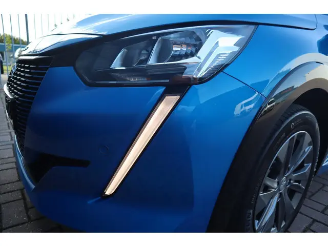 Peugeot e-208 EV Allure Première 50 kWh 2020 Elektrisch 36