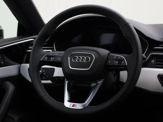 Audi A5 Sportback 40 TFSI/204PK S Line 2023 Benzine 40