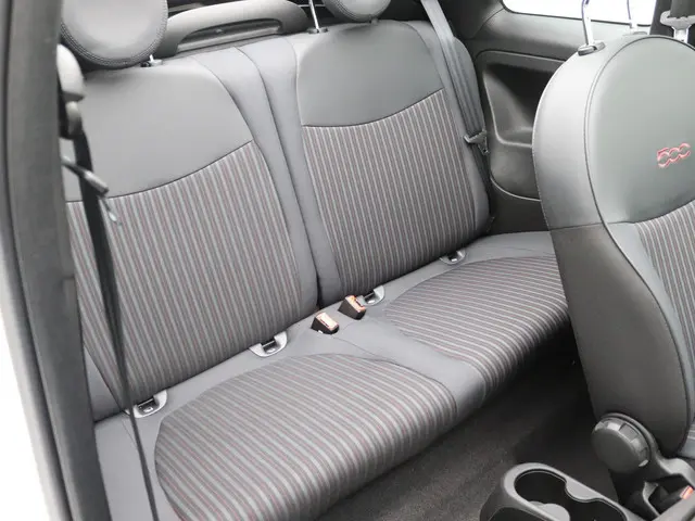 Fiat 500C 0.9 TwinAir Turbo 120TH Edition 2020 Benzine 17
