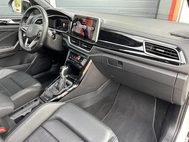 Volkswagen T-Roc 1.5 TSI R-Line Business+ 2022 Benzine 13