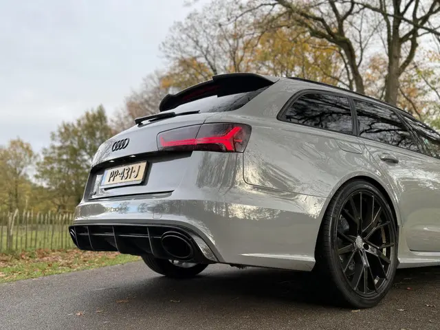 Audi RS6 Avant 4.0 TFSI RS 6 / Full options! 2014 Benzine 16