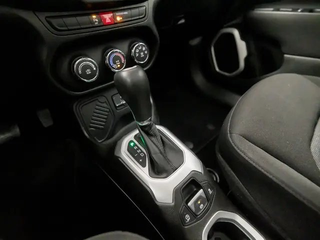 Jeep Renegade 1.4 MultiAir Longitude 2016 Benzine 12