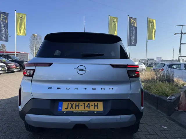 Opel Frontera 1.2 Turbo Hybrid GS 2025 Hybride Benzine 10