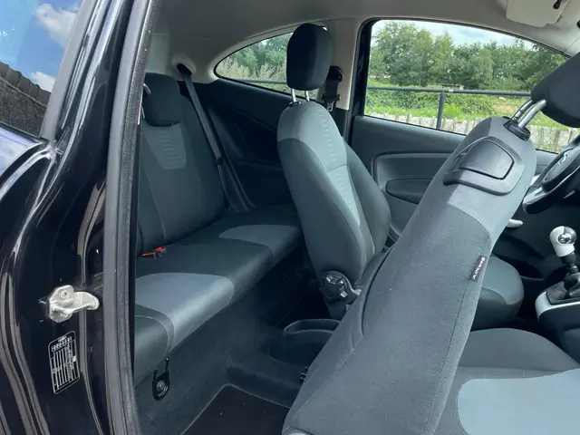 Ford Ka 1.2 Titanium X Airco, 15 inch, NAP! 2012 Benzine 20