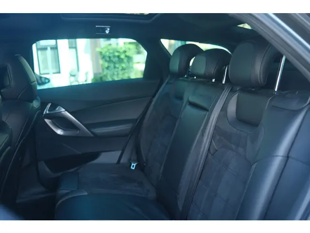 Citroën DS5 THP 155 Executive Automaat-6 2013 Benzine 23