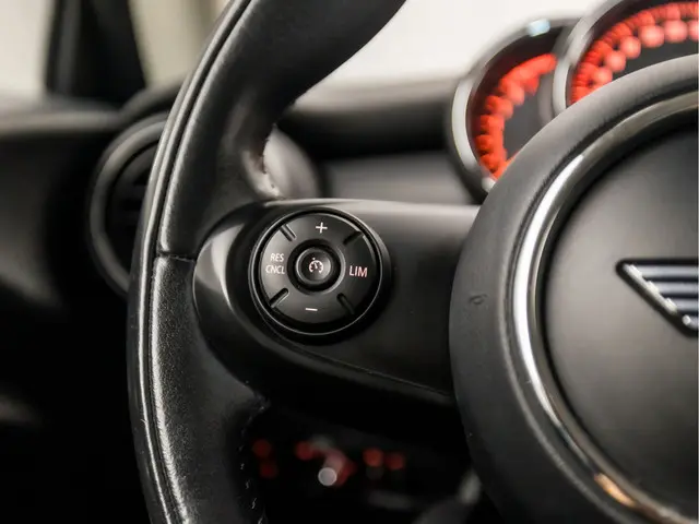 MINI Cooper Mini 1.5 Chili 2019 Benzine 17