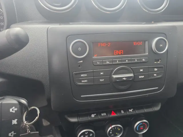 Dacia Duster 1.2 TCe Comfort,trekhaak, 2018 Benzine 17