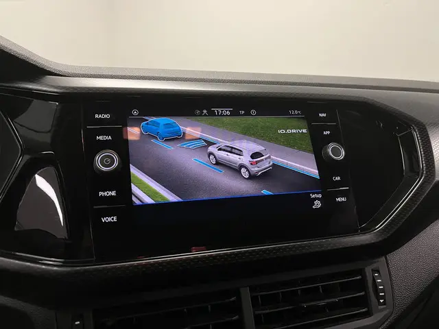 Volkswagen T-Cross 1.0 TSI Life 2021 Benzine 27