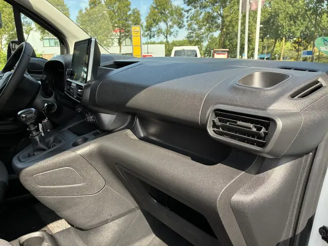 Opel Combo 1.5 Turbo 102Pk L1H1 Edition 2022 Diesel 30