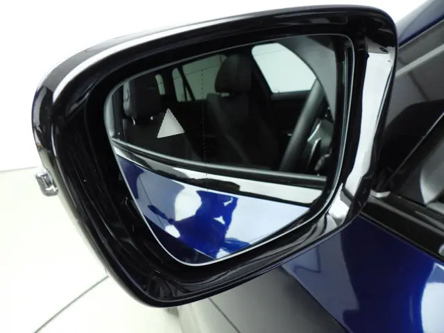 BMW 3 Serie Touring 330e xDrive 2024 Hybride Benzine 43