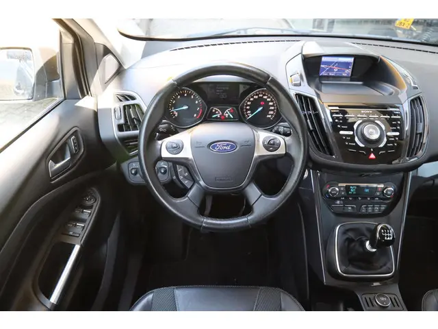 Ford Kuga 1.5 150PK TITANIUM 2015 Benzine 14