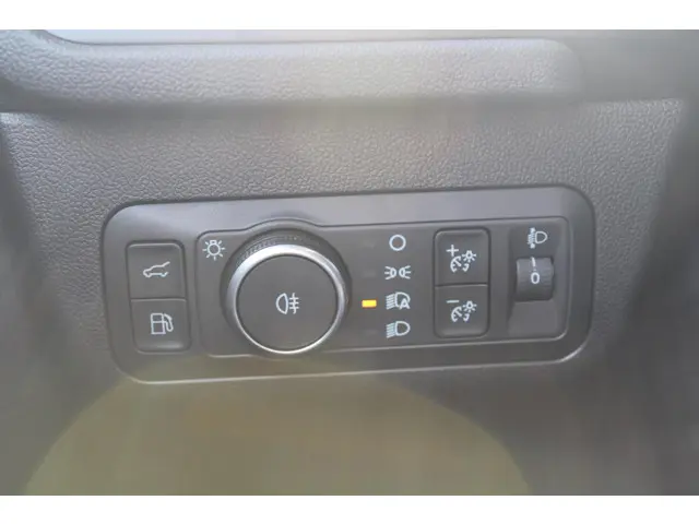 Ford Kuga 2.5 PHEV ST-Line X 2025 Hybride Benzine 12