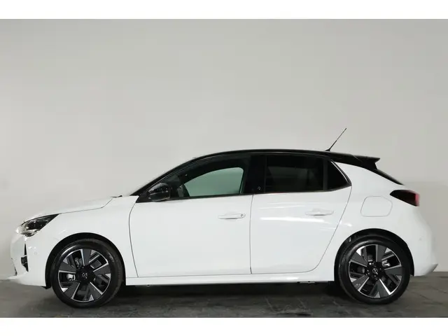 Opel Corsa-e GS 50 kWh 2023 Elektrisch 29
