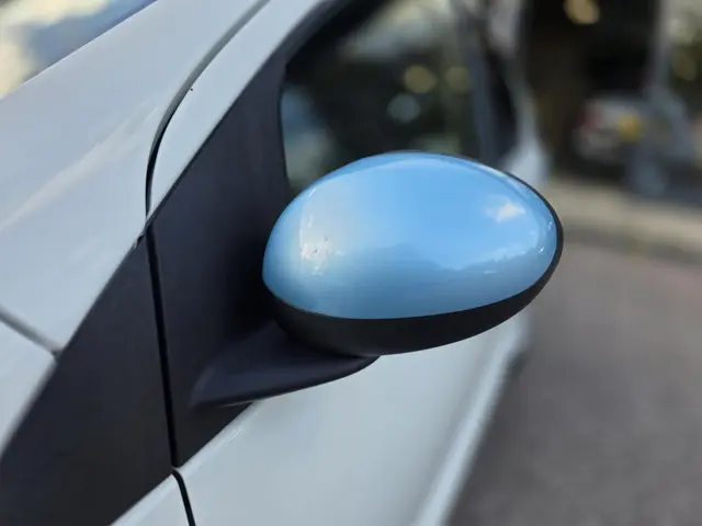 Toyota Aygo 1.0 VVT-i Dynamic Blue 2014 Benzine 14