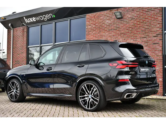 BMW X5 xDrive50e M-Sport 2023 Hybride Benzine 6
