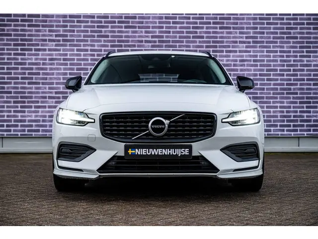 Volvo V60 2.0 B3 Momentum Advantage 2021 Benzine 9