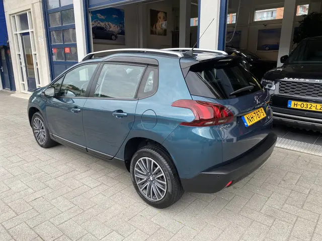 Peugeot 2008 3