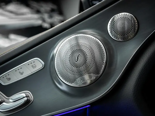 Mercedes-Benz C-Klasse Cabrio AMG 63 S 2022 Benzine 45