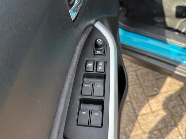 Suzuki Vitara 1.6 High Executive 2015 Benzine 11
