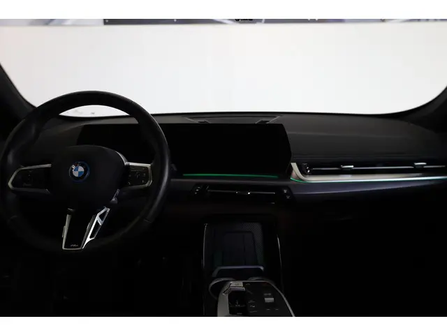 BMW iX1 xDrive30 2023 Elektrisch 10