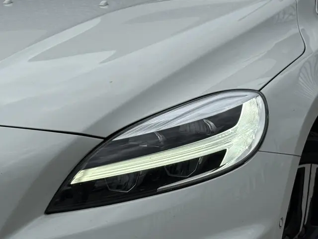 Volvo V40 1.5 T3 Polar+ Sport 2019 Benzine 7