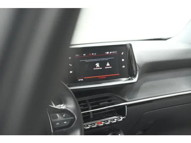 Peugeot 2008 PureTech 130 EAT8 Allure 2021 Benzine 55