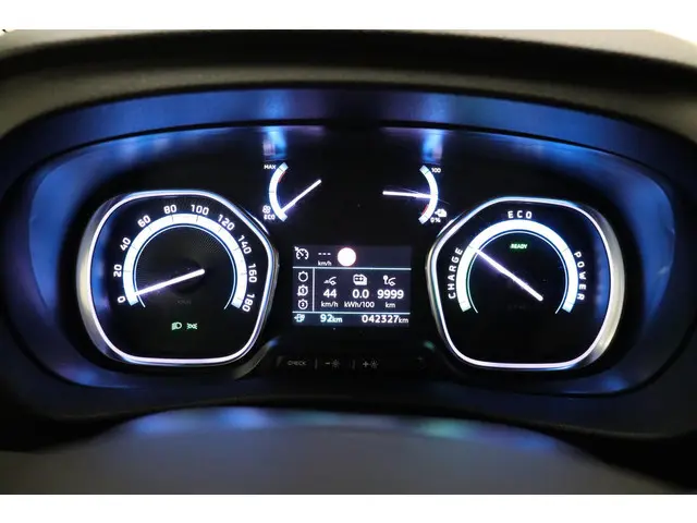 Fiat E-Scudo L3H1 DC 75 kWh 2022 Elektrisch 25