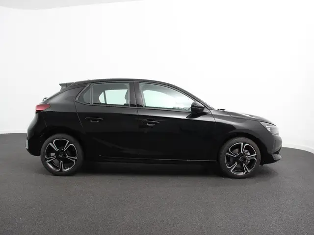 Opel Corsa 1.2 100pk Turbo Elegance Sky 2024 Benzine 7