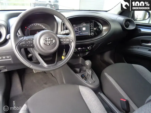 Toyota Aygo X Automaat 1.0 VVT-i S-CVT Pulse 2023 Benzine 9
