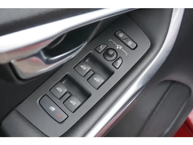 Volvo V40 1.5 T3 Inscription 2016 Benzine 19