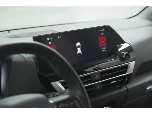 Citroën C4 Puretech 130 EAT8 Shine 2021 Benzine 59