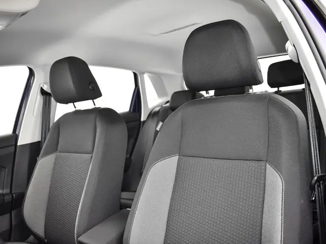 Volkswagen Polo 1.0 TSI 95pk Life 2023 Benzine 4