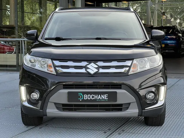 Suzuki Vitara 1.6 Exclusive 2015 Benzine 18