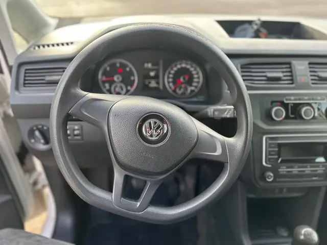 Volkswagen Caddy 2.0 TDI L1H1 BMT Trendline 2019 Diesel 10