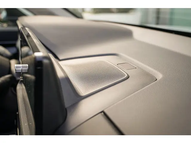 Honda CR-V 2.0i e:HEV ELEGANCE 2024 Hybride Benzine 48