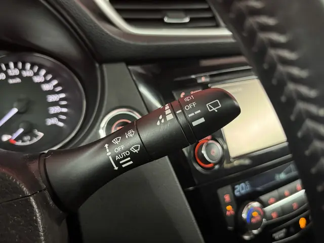 Nissan QASHQAI 1.2 N-Vision 2017 Benzine 31