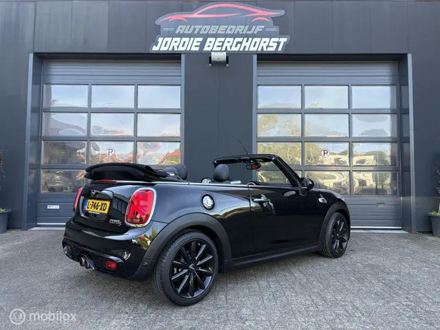 MINI Cooper S Cabrio 2.0 Chili Cabrio 2018 Benzine 4